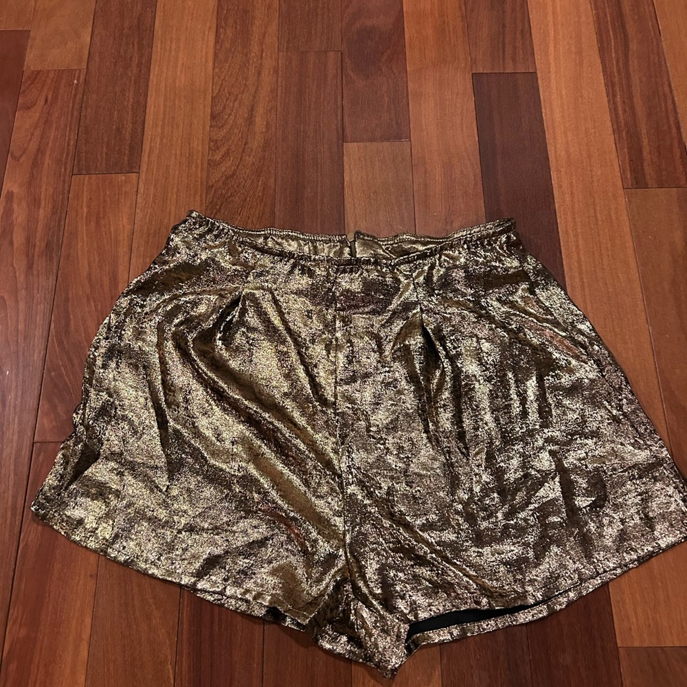 SHEIN Metallic Gold Women's Shorts - Stylish High-Shine Shorts